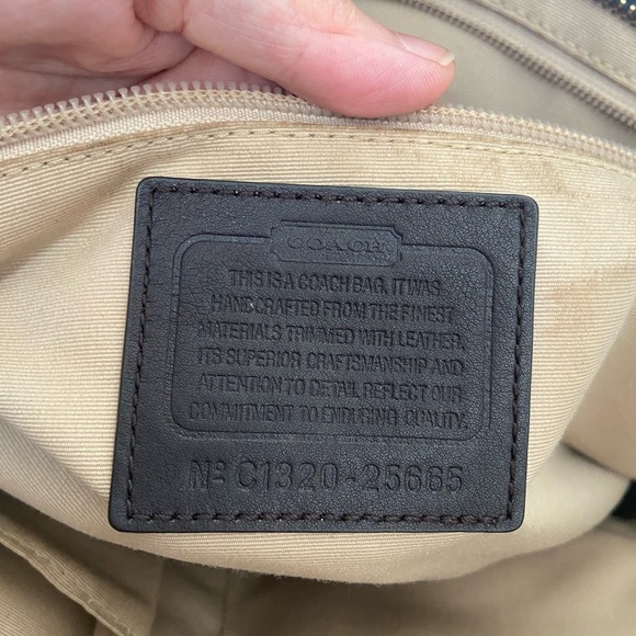 Coach handbag - Picture 6 of 9